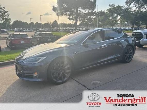 TESLA MODEL S 2018 5YJSA1E29JF243489 image